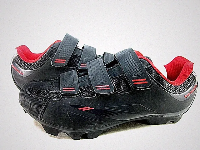 Tommaso Terra 100 Women's Black/Red Mountain Biking/Cycling Shoe Size 8.5 Eur 39