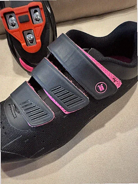 Tommaso W Pista 100 Cycling Shoe Black/Pink Women's EU 37 US 7. Fits Peloton